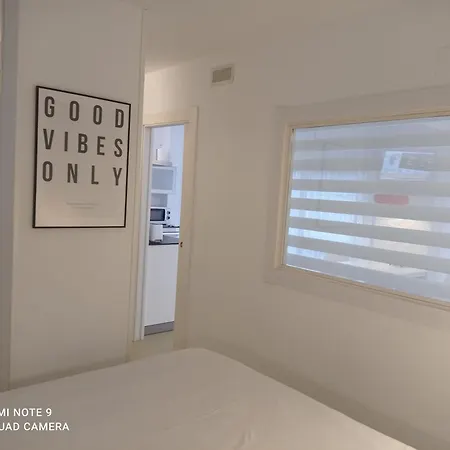 Pequeno En Apartment *