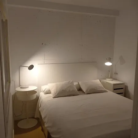 아파트 Pequeno En